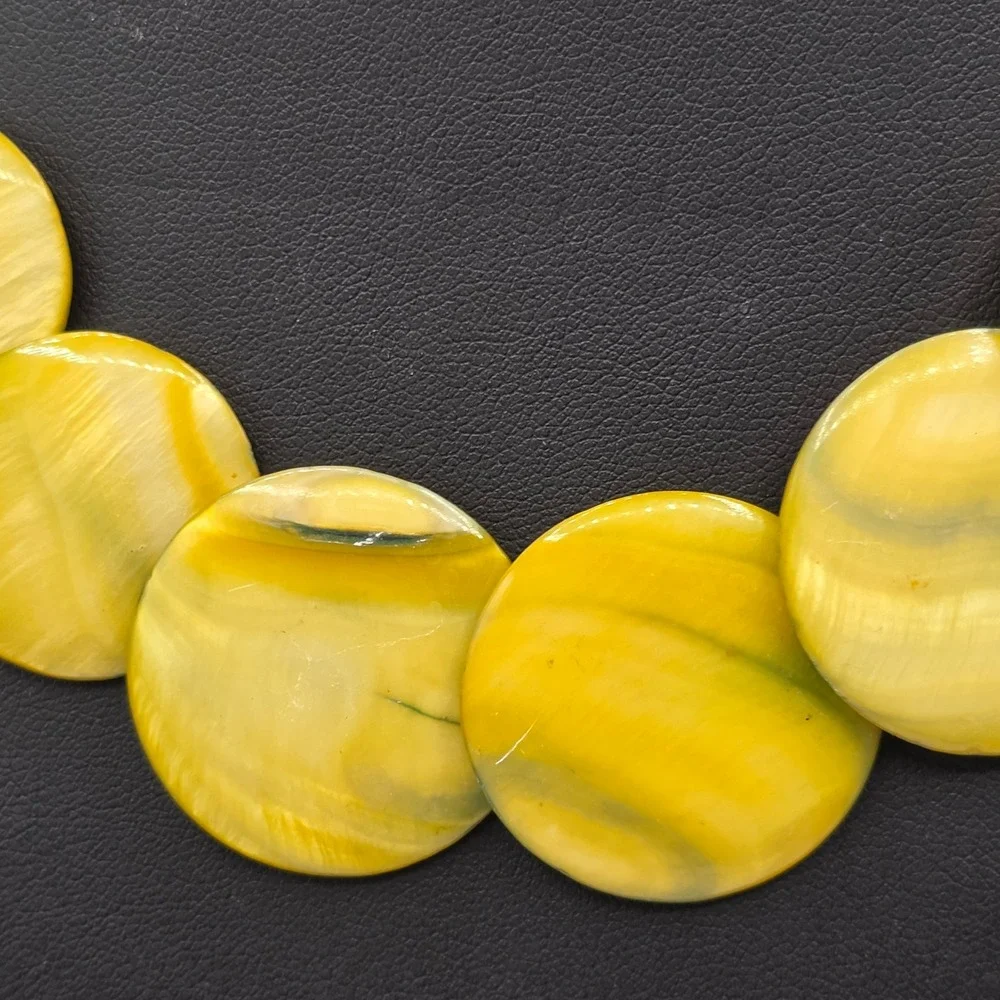 Feng Yue Yellow Mother of Pearl Shell Disc Statement Necklace 18 Inch Chunky